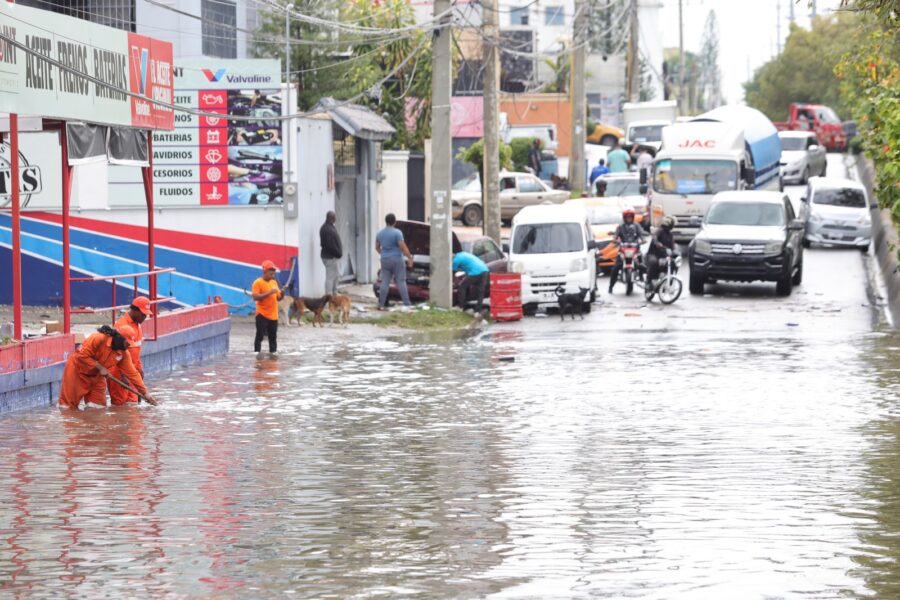 Heavy rains leave 4 dead and over 30,000 displaced in Dominican Republic