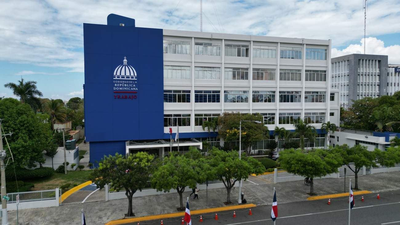 Labor Ministry orders flexible work measures amid weather alerts